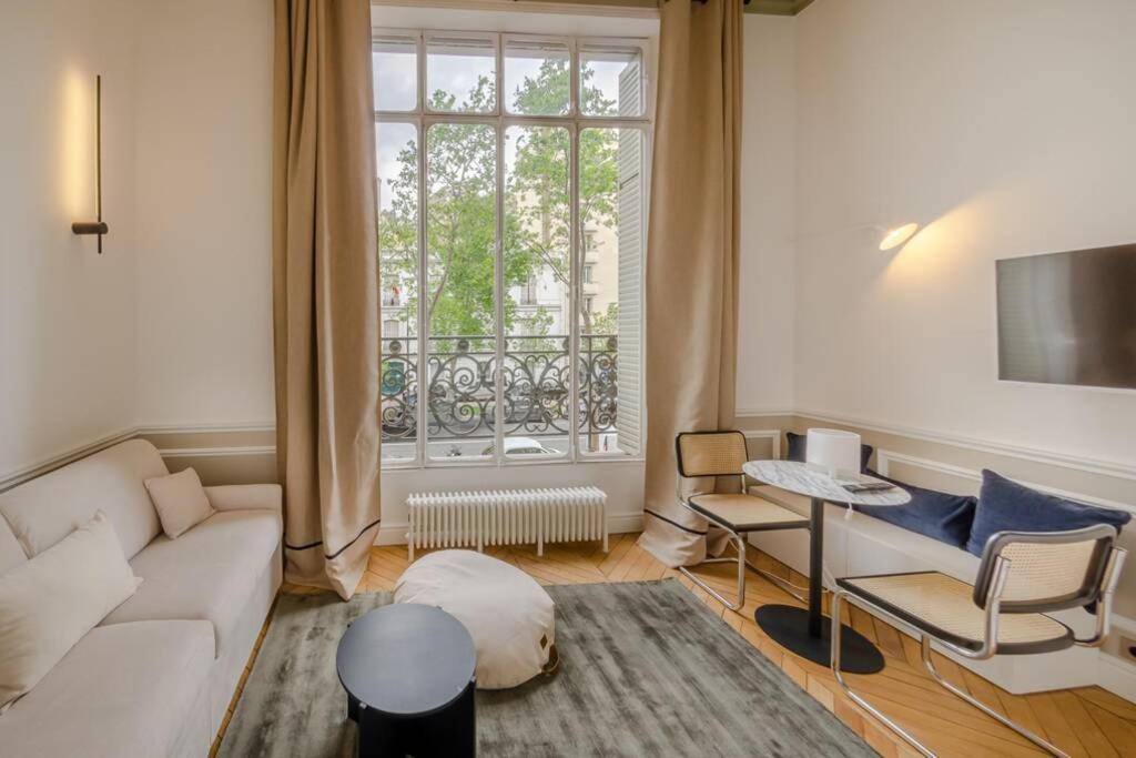 Appartement De Standing 3 - Tour Eiffel/Invalides Paris Exterior foto